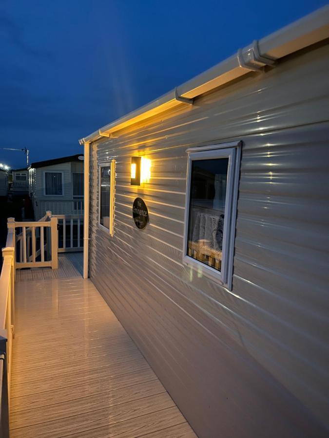 Golden Palm Resort Pg163 Чапел-Сент-Леонардс Экстерьер фото